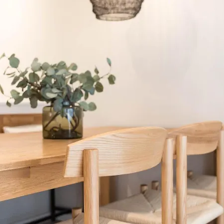 Style And Design In The Location, Eixample Apartment *